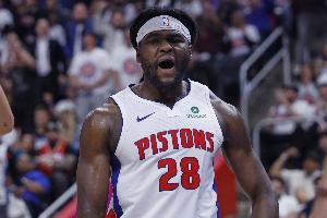 本賽季籃下限制對手投籃命中率Top10：斯圖爾特第一 力壓切特阿倫