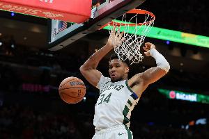 杰弗森：字母的巔峰期起碼還有5年 他身高7尺&這玩意你教不來-dq
