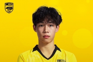官方：18歲邊后衛江志欽正式租借加盟佛山南獅足球俱樂部