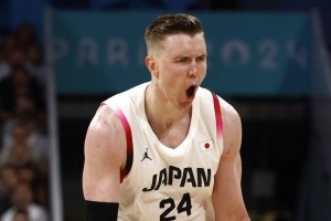 10中9！楊鳴：中國隊下半場防守沒大問題 霍金森的個人能力太夸張