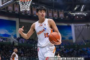 楊曦皓：國家隊匯聚全聯盟的潛力新星 原地踏步便是退步
