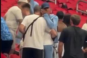 遭阿根廷逆轉后貝林厄姆落淚，父母和女友在看臺進行安慰