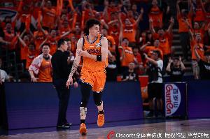 免費(fèi)勁球歐冠高清比賽回放_(tái)免費(fèi)勁球歐冠高清比賽回放在線觀看_免費(fèi)看直播