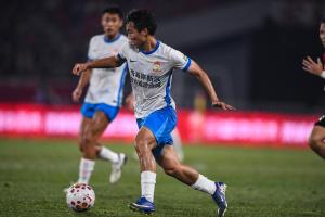 十人鐵人0-1西海岸 姆本扎故意報復直紅楊展彭制勝熱菲尼奧失良機